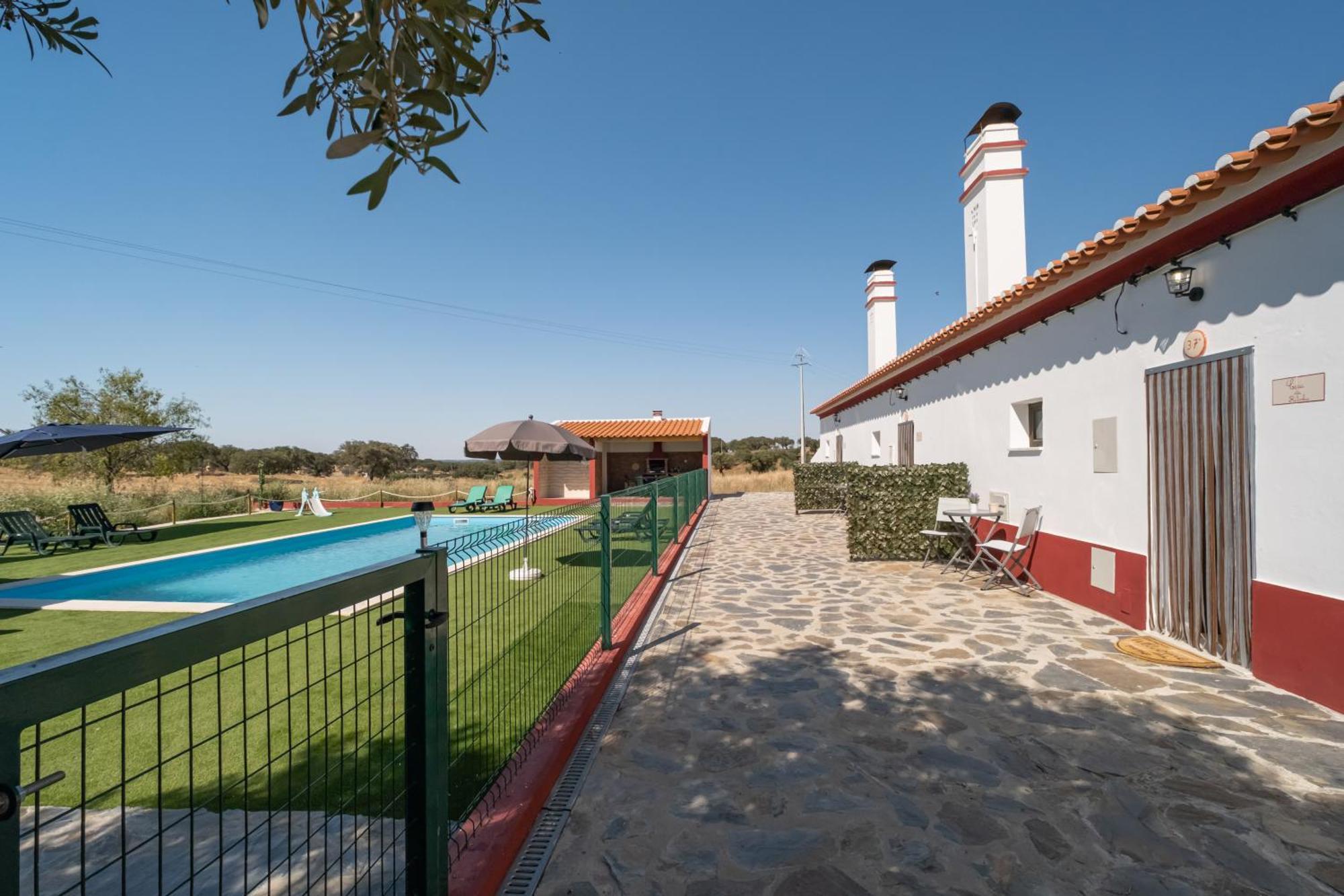 Casa Da Ritinha - Praia Azenhas D El Rey Montes Juntos Exterior foto